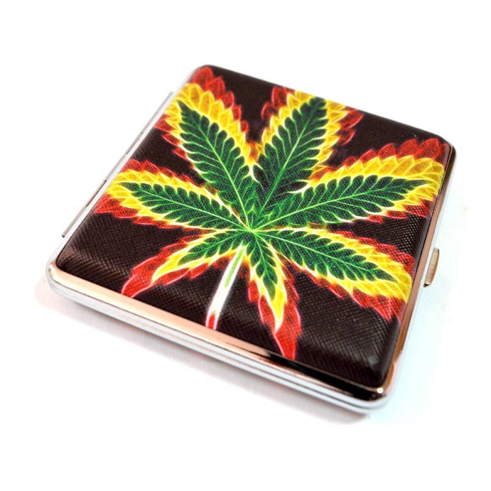Tabachera Leaf / Toro