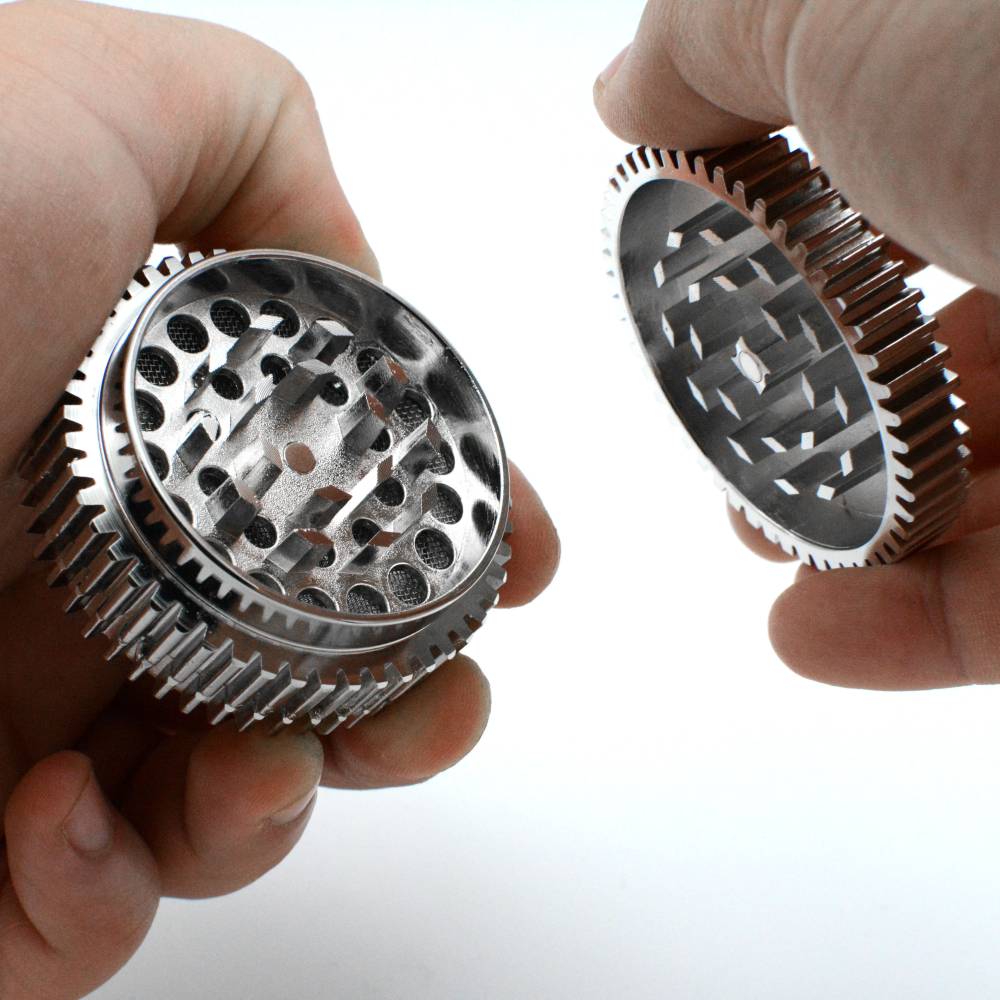 Grinder Cog Tobi